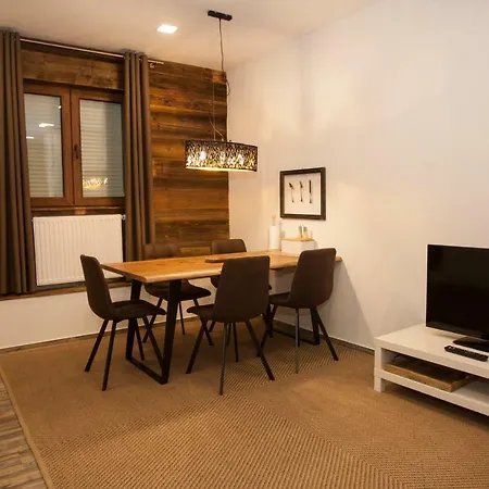 Family Fun Pohorje Διαμέρισμα Ruse