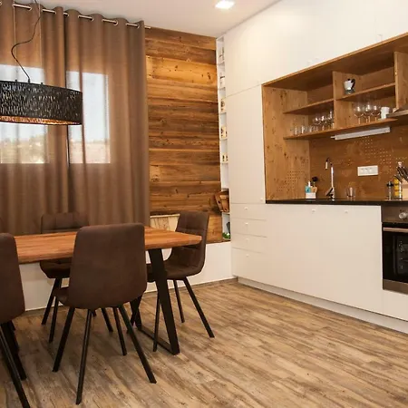 Family Fun Pohorje Apartment